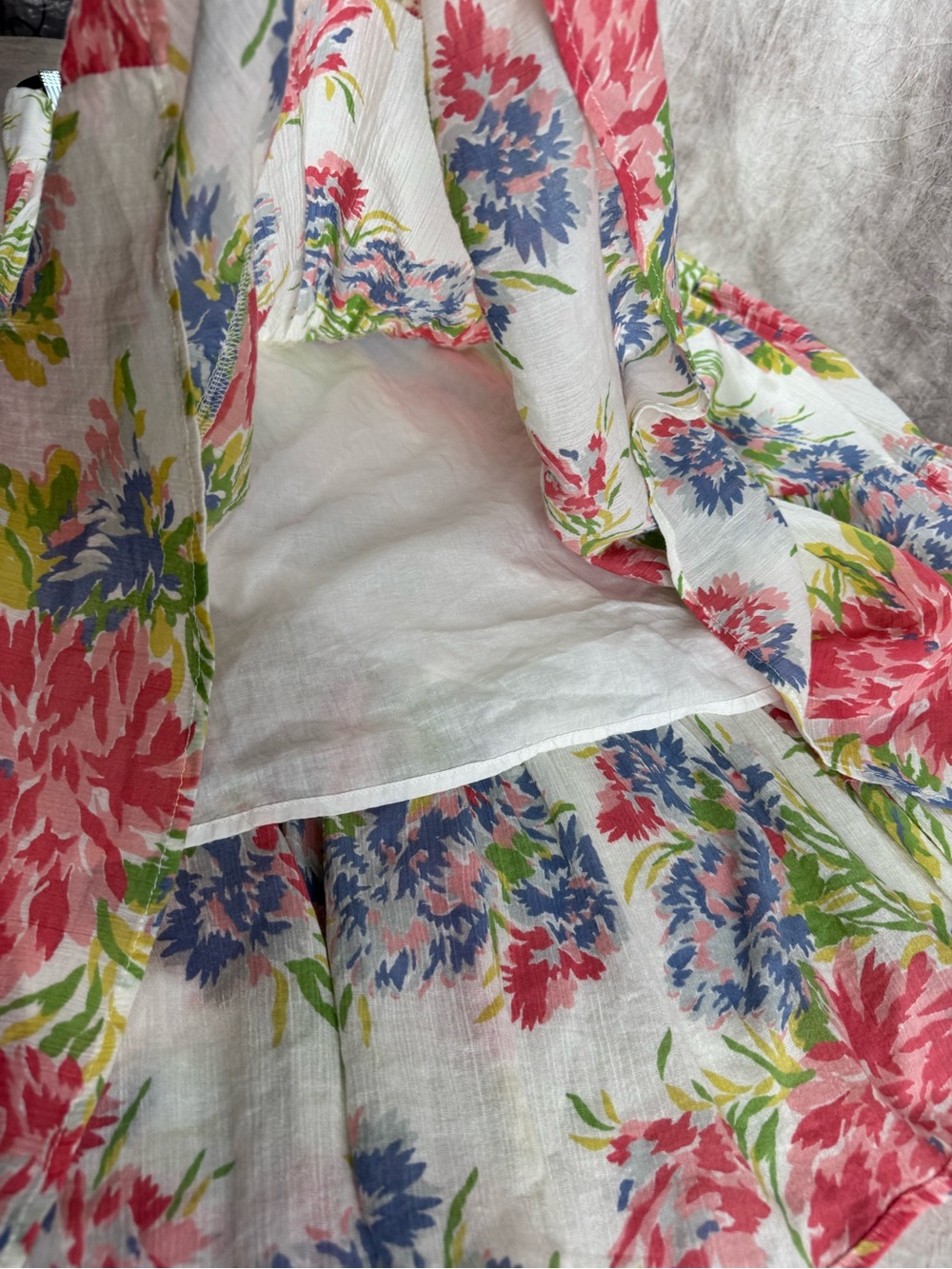 Chaps White Tiered Maxi Skirt with Pink, Blue & Green Floral Print Large - Picture 4 of 11